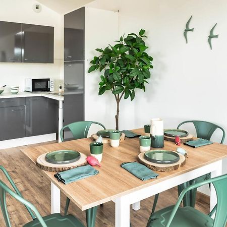 Mamita 4 "Wooded Stopover Apartment" T2 47M Terrace 24M Лакано Экстерьер фото